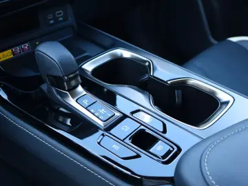 LEXUS NX 350h HYBRID ACC PDC CARPLAY DAB  LED RFK