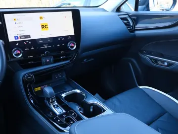 LEXUS NX 350h HYBRID ACC PDC CARPLAY DAB  LED RFK