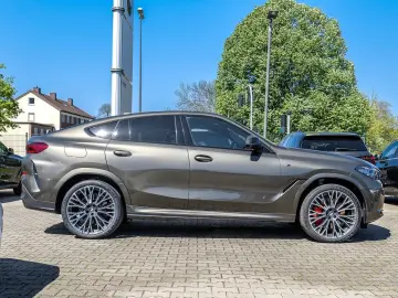 BMW X6 xDrive40d M Sport Sky Lounge DAP STHZ PA  22