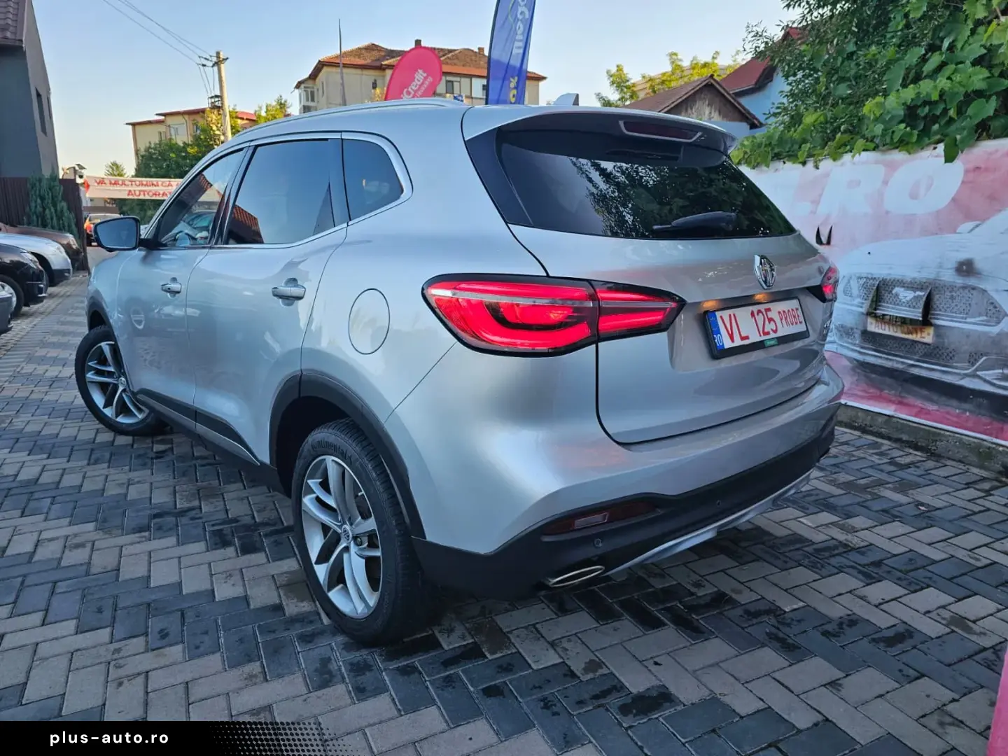 MG EHS Luxury Plug-in hybrid 2023
