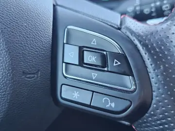 MG EHS Luxury Plug-in hybrid 2023