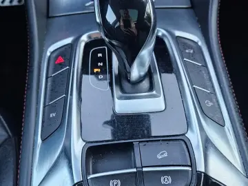 MG EHS Luxury Plug-in hybrid 2023