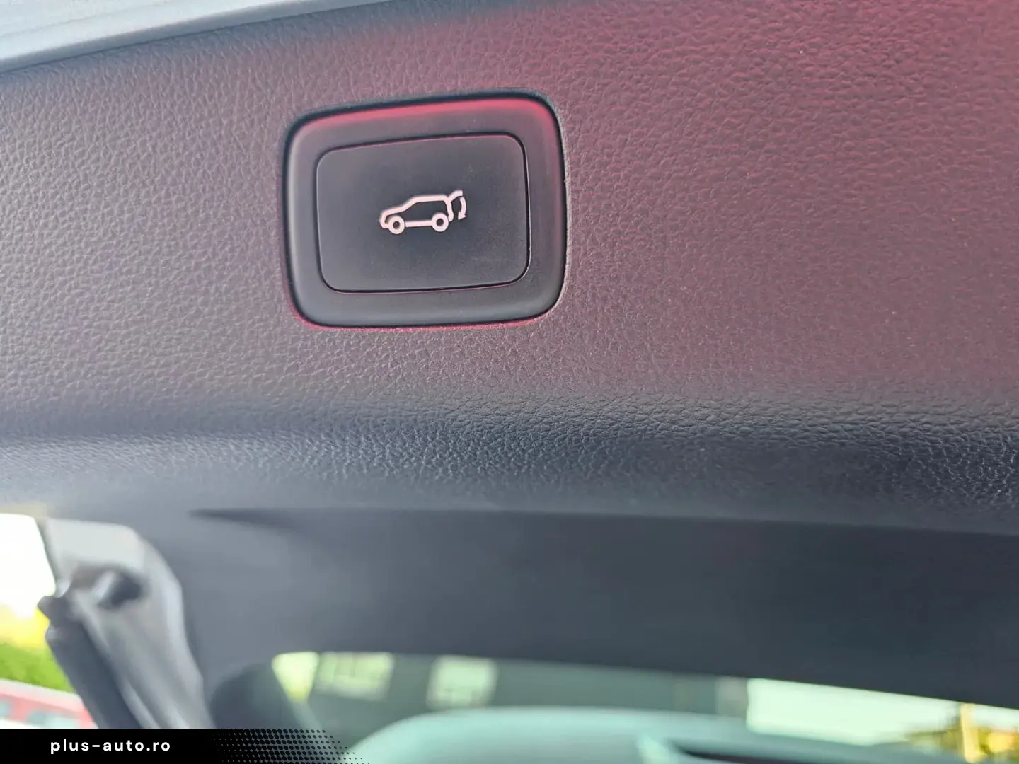 MG EHS Luxury Plug-in hybrid 2023