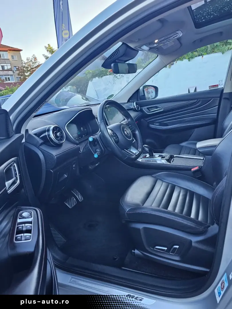 MG EHS Luxury Plug-in hybrid 2023