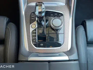 BMW X6 xDrive40d A M-Sport AHK DAProf Leder Autom