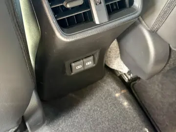 LEXUS UX 250h ACC VIRT.CP Car.Play RFK FSPORT LED