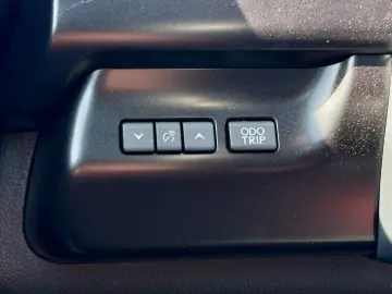 LEXUS UX 250h ACC VIRT.CP Car.Play RFK FSPORT LED