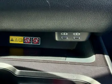 LEXUS UX 250h ACC VIRT.CP Car.Play RFK FSPORT LED