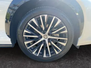 LEXUS RZ 450e Luxury Paket  Allrad 20Zoll Pano dimmbar