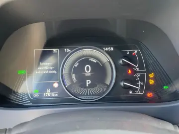 LEXUS UX 250h F SPORT Design  Bi-LED ACC RCam SHZ PDC