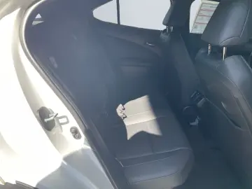 LEXUS UX 250h F SPORT Design  Bi-LED ACC RCam SHZ PDC