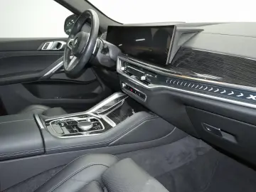 BMW X6 xDrive30d M SPORT PRO HUD AHK LM22 CARBON PAP