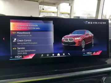 BMW X6 xDrive30d M SPORT PRO HUD AHK LM22 CARBON PAP