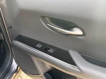 LEXUS UX 250 h Style.LED.ACC.Kamera.