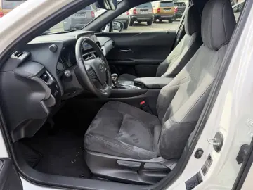 LEXUS UX 250 h Style.LED.ACC.Kamera.