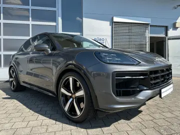 PORSCHE Cayenne GTS Coupé DE-FZG STHZG HEAD-UP AHK MWST