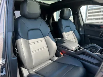 PORSCHE Cayenne GTS Coupé DE-FZG STHZG HEAD-UP AHK MWST