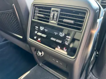 PORSCHE Cayenne GTS Coupé DE-FZG STHZG HEAD-UP AHK MWST