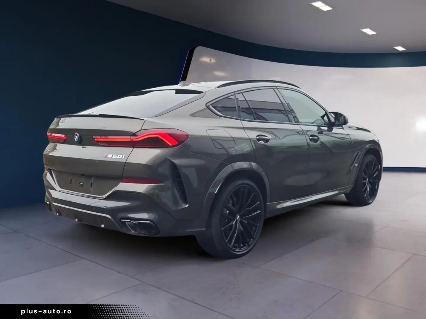 BMW X6 M60i