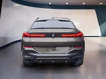 BMW X6 M60i