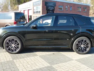 PORSCHE Cayenne Individuallack tolle Farbkombi NP144T€