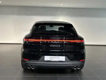 PORSCHE Cayenne S E-Hybrid Coupe HA-Lenkung InnoDrive