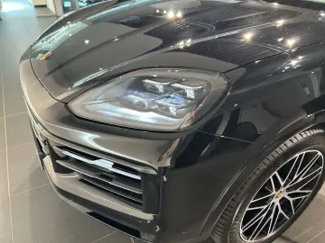 PORSCHE Cayenne S E-Hybrid Coupe HA-Lenkung InnoDrive