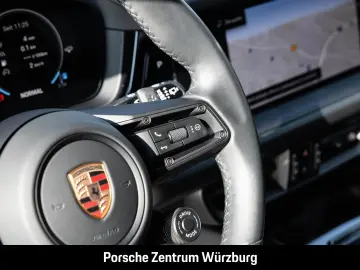 PORSCHE Cayenne GTS HA-Lenkung Head-Up Standheizung