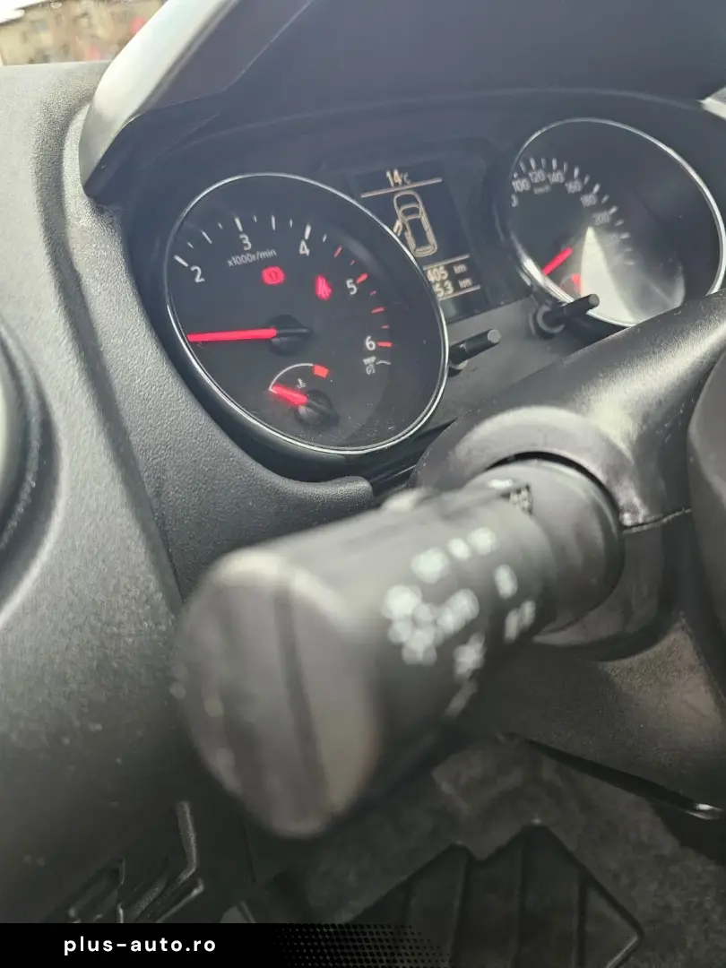 Nissan Qashqai 2 1.6dci 2014 7-locuri 130 cai