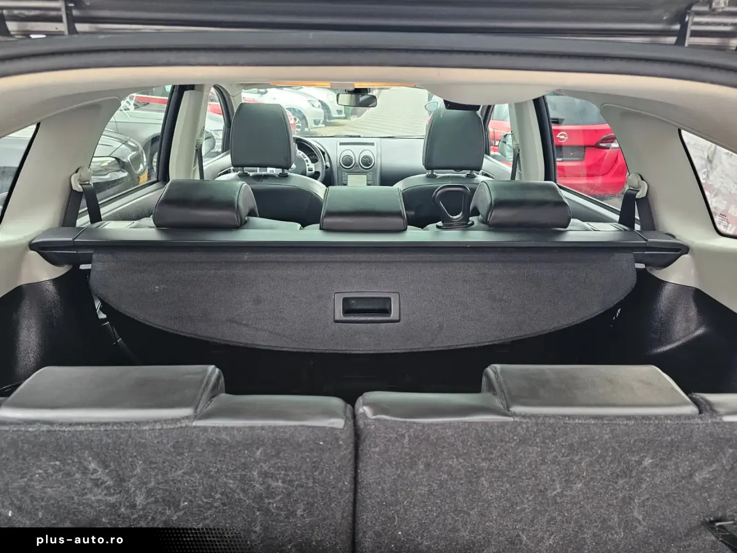 Nissan Qashqai 2 1.6dci 2014 7-locuri 130 cai