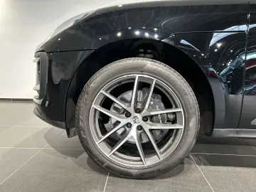 PORSCHE Macan Panoramadach Rückfahrkamera nur 13.950 km