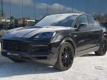 PORSCHE CAYENNE Coupé Hybride Bose PANO ACC 22' Air