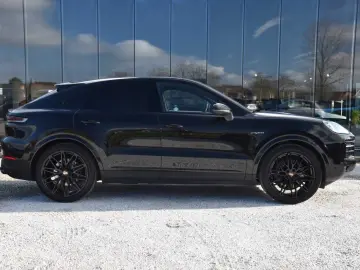 PORSCHE CAYENNE Coupé Hybride Bose PANO ACC 22' Air