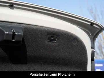 PORSCHE Taycan BOSE 20-Zoll Rückfahrkamera Panoramadach