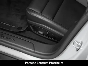 PORSCHE Taycan BOSE 20-Zoll Rückfahrkamera Panoramadach