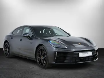 PORSCHE Panamera 4 E-Hybrid