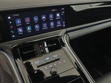 PORSCHE Panamera 4 E-Hybrid