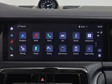 PORSCHE Panamera 4 E-Hybrid