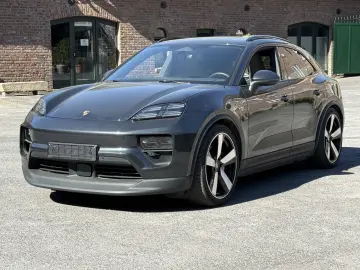 PORSCHE Macan 4S LED MATRIX 22 ZOLL SPORT PANORAMA ABSTA