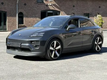 PORSCHE Macan 4S LED MATRIX 22 ZOLL SPORT PANORAMA ABSTA