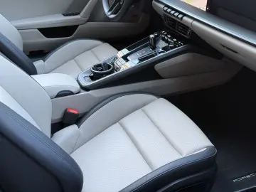 PORSCHE 992 911 Carrera  S Cabriolet SPORTDESIGN-ABGAS 2