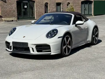 PORSCHE 992 911 Carrera  S Cabriolet SPORTDESIGN-ABGAS 2