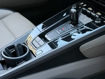 PORSCHE 992 911 Carrera  S Cabriolet SPORTDESIGN-ABGAS 2