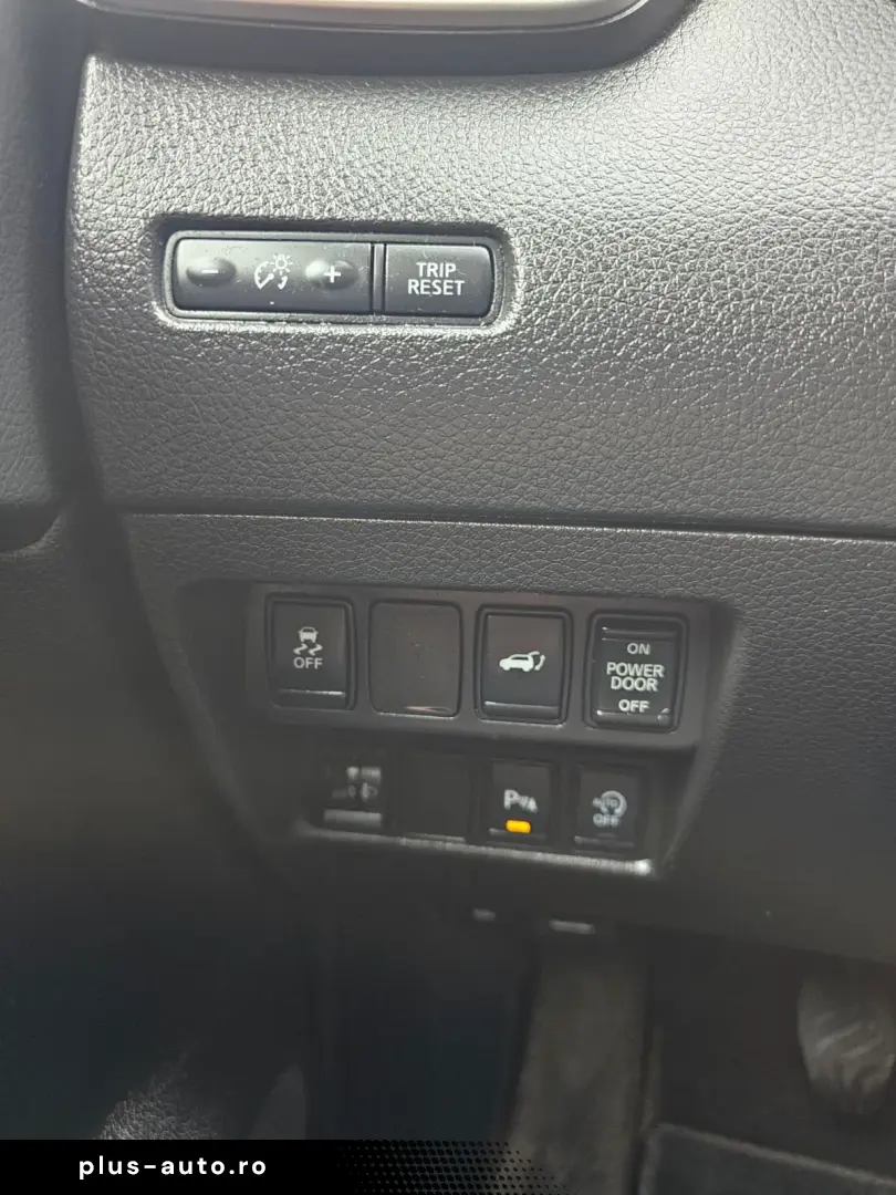 Nissan X-trail 1.6dci 4x4 2015 7-locuri 130 cai