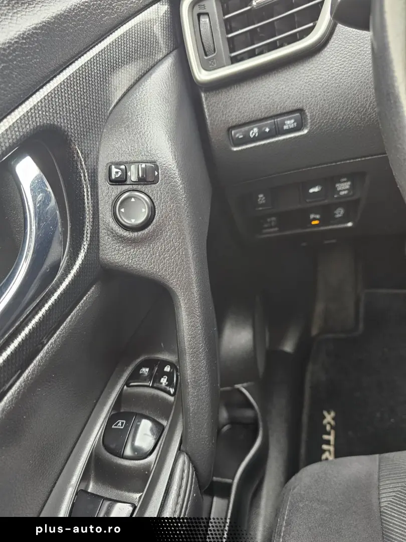 Nissan X-trail 1.6dci 4x4 2015 7-locuri 130 cai