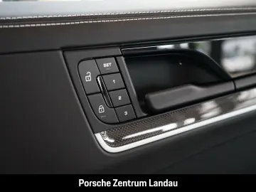 PORSCHE Cayenne E-Hybrid Burmester InnoDrive Head-Up