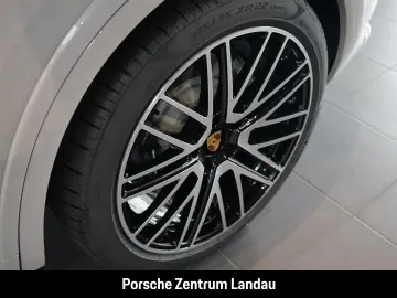 PORSCHE Cayenne E-Hybrid Burmester InnoDrive Head-Up