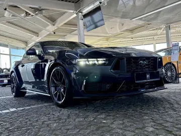 FORD Mustang 5.0 V8 DARK HORSE   6gang   4J Garantie