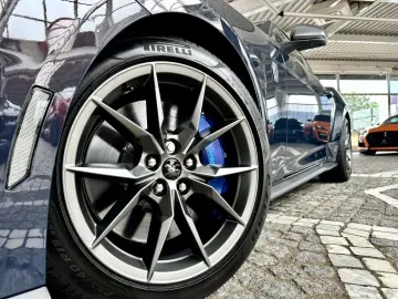 FORD Mustang 5.0 V8 DARK HORSE   6gang   4J Garantie