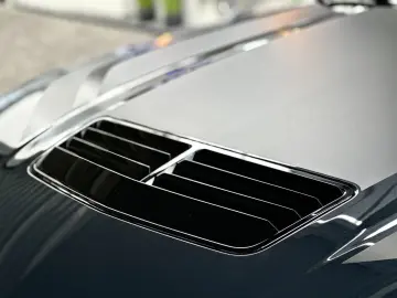 FORD Mustang 5.0 V8 DARK HORSE   6gang   4J Garantie